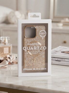 MVMT Magnet Quartzo Crystal Snap on iPhone 16 Pro Max MagSafe Case - Gold